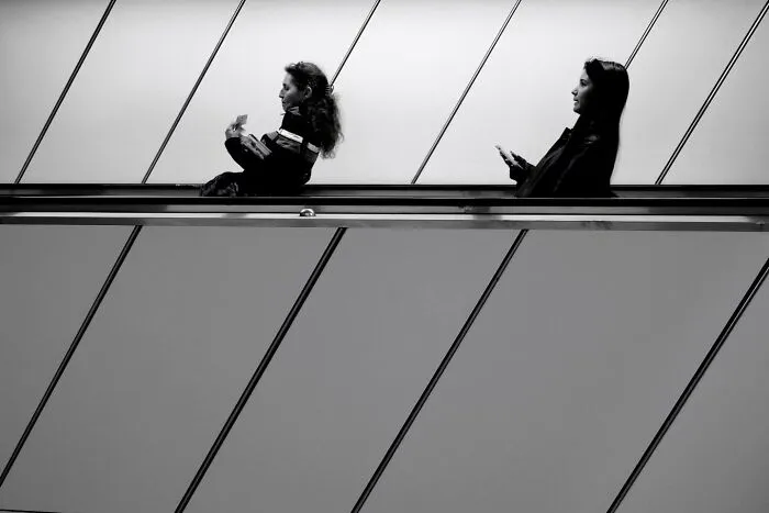 Photographer Captures 50 Of Life’s Unseen, Unposed Moments On The Streets