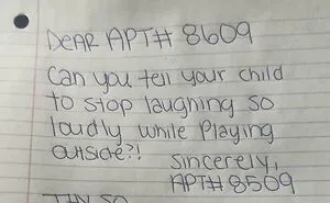 “This Is Next Level Crazy”: 50 Neighbors So Petty They Had To Let It Be Known In Writing