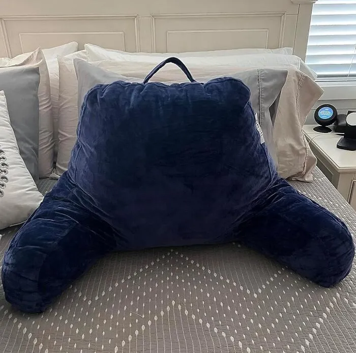 Transforming Your Upright Study Sessions Into A Cozy, Ergonomic Experience Is Crucial For Those Late-Night Essays With A <a Style="Display:inline;" Href="Https://Www.amazon.com/Nestl-Reading-Pillow-Medium-Adults/Dp/B07vwckvp5?ie=utf8&linkcode=ll1&tag=bpflamingo-20&linkid=a2ec484a07c888a46898469f79c31396&language=en_us&ref_=as_li_ss_tl" Target="_blank">  <span Style="Font: Inherit; Color: #d74b1f;"> Memory Foam Reading Pillow</Span>