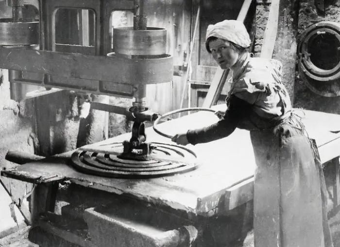 A Female Worker Operating A Polishing Machine In The Granite Works Of Stewart & Co. Limited, Fraser Place, Aberdeen, October 1918