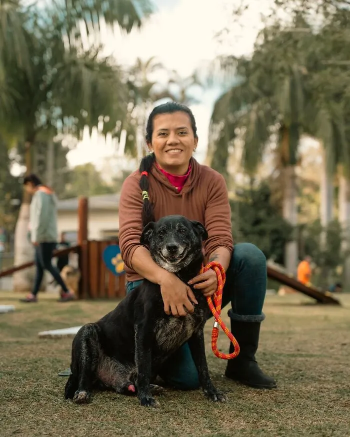 50 Times A Simple Walk Meant Everything To A Dog Without A Home