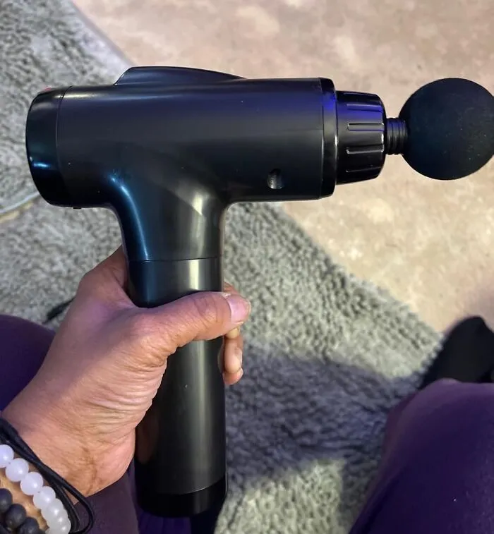 So, The Knots In Your Back Are So Stubborn They're Basically Your New Roommates; Time To Bring In A <a Style="Display:inline;" Href="Https://Www.amazon.com/Olsky-Handheld-Intensity-Percussion-Attachments/Dp/B0bjdl4hjn?ie=utf8&th=1&linkcode=ll1&tag=bpsheep-20&linkid=09034d85051c32f61685bf810d32982b&language=en_us&ref_=as_li_ss_tl" Target="_blank"> <span Style="Font: Inherit; Color: #d74b1f;"> Massage Gun </Span> To Show Them The Door