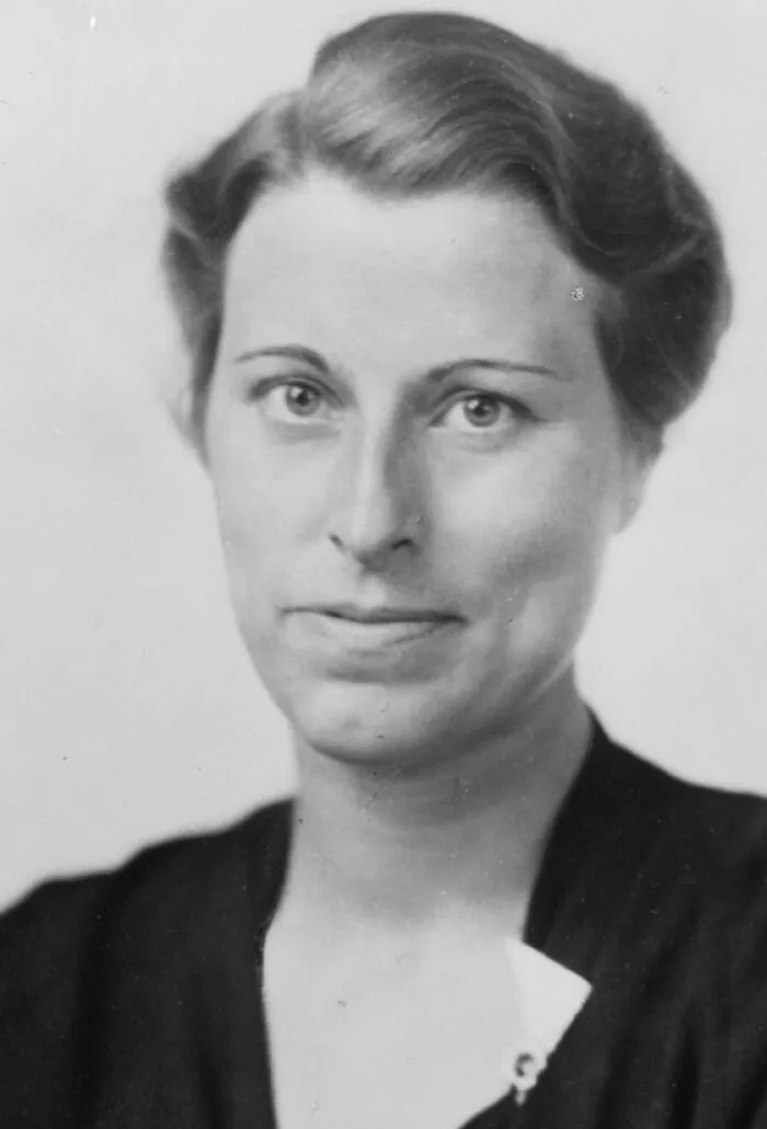 Lillian Josephine Hawes 