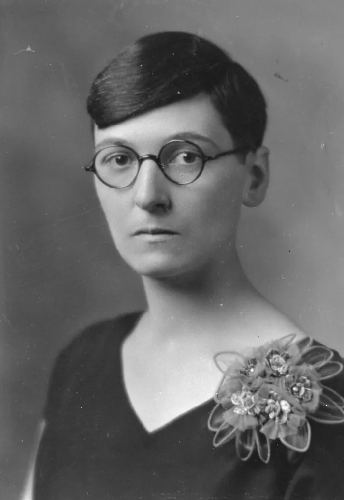 Mildred Adams Fenton