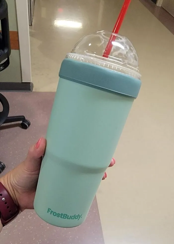 Your Cold Drinks Can Stay Perfectly Chilled, Defying The Scorching Sun, With A Trusty <a Style="Display:inline;" Href="Https://Www.amazon.com/Frostbuddy-Buddy-Stainless-Insulated-Go/Dp/B0dynwjtdp?ie=utf8&th=1&linkcode=ll1&tag=bpsquid-20&linkid=61b7beb9c03cf548ee77879d486449c4&language=en_us&ref_=as_li_ss_tl" Target="_blank">  <span Style="Font: Inherit; Color: #d74b1f;"> Frostbuddy To Go Cup</Span>