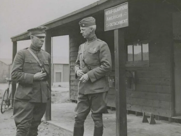Merican Red Cross Personnel In England, During The Flu Epidemic, Circa 1914-1918