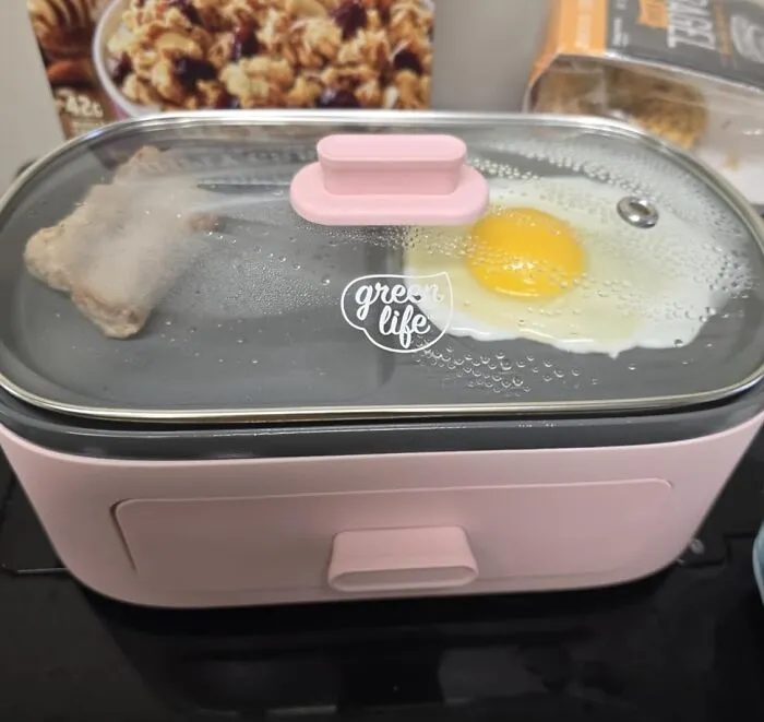 You Can Now Become The Most Capable-Looking Person In Your Dorm By Making Sausage, Toast, And Eggs On The Single Square Foot Of Counter Space You Actually Have With A <a Style="Display:inline;" Href="Https://Www.amazon.com/Greenlife-Breakfast-Nonstick-Griddles-Pancakes/Dp/B0b72469gj?ie=utf8&th=1&linkcode=ll1&tag=bpdog-20&linkid=56bf36dc2370c860e616542907a683a1&language=en_us&ref_=as_li_ss_tl" Target="_blank">  <span Style="Font: Inherit; Color: #d74b1f;"> 3-In-1 Breakfast Maker Station </Span>