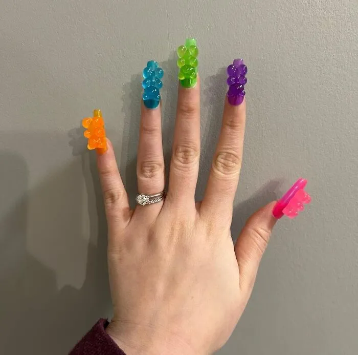 Consider This Your Official Warning; The Urge To Snack On Your Own Manicure Becomes Dangerously Real With These <a Style="Display:inline;" Href="Https://Www.amazon.com/Design-Pieces-Coffin-Fluorescent-Colors/Dp/B0dkbl286v?ie=utf8&th=1&linkcode=ll1&tag=bppanther-20&linkid=061e6784572de1f152a3319fd4532ec9&language=en_us&ref_=as_li_ss_tl" Target="_blank">  <span Style="Font: Inherit; Color: #d74b1f;"> Gummy Bear Press On Nails </Span>