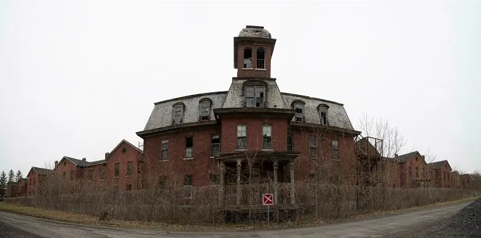 The Willard Asylum 