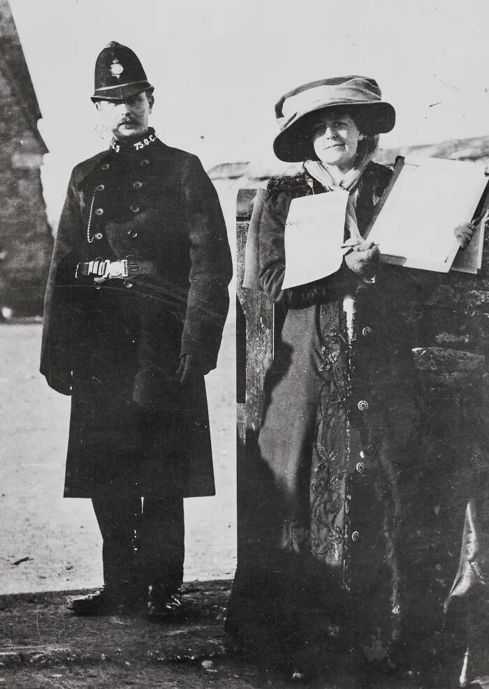 Alys Russell At Bertie Russells' Election On A Suffrage Ticket, 1907