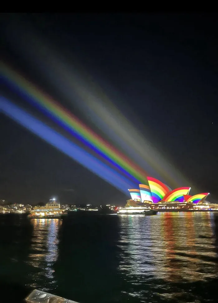 La Ópera de Sídney celebra el Orgullo