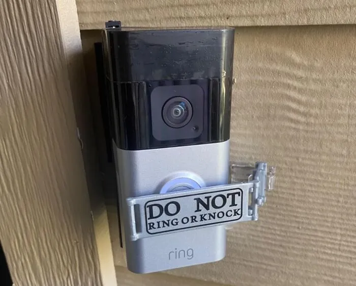 That Unexpected Doorbell Ring That Sends You And Your Dog Into A State Of Sheer, Unadulterated Panic Can Be Preemptively Shut Down With A Polite But Firm <a Style="Display:inline;" Href="Https://Www.amazon.com/Nap-Guardian-Original-Universal-Soliciting/Dp/B09mmc3v9p?ie=utf8&th=1&linkcode=ll1&tag=bpbobcat-20&linkid=1239154d58215c7c01c3d76d4211b8cd&language=en_us&ref_=as_li_ss_tl" Target="_blank">  <span Style="Font: Inherit; Color: #d74b1f;"> "Do Not Disturb" Doorbell Cover </Span>