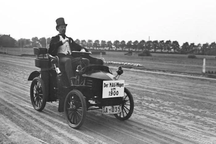 One Of The First Automobiles From 1900 At The Demonstration At The Sports Press Summer Festival In Berlin-Ruhleben, Germany, 1900