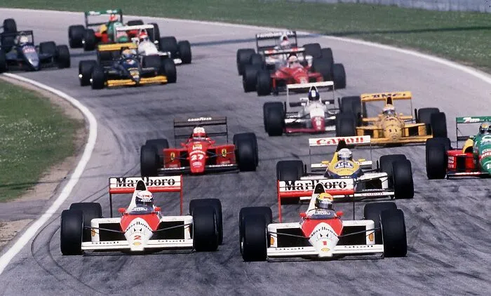 Formula 1 Car - 230mph (370km/H)