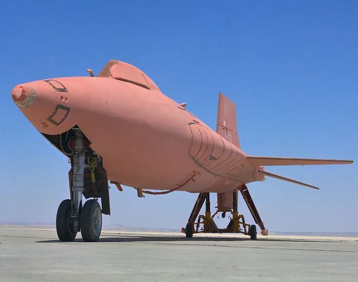 X-15a2 2 - 4,520 Mph (7,273 Km/H)