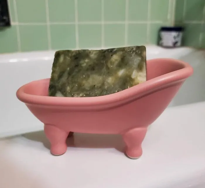 Your Bar Of Soap, Which Is Currently Slumming It On The Slimy Side Of The Sink, Is About To Get The Luxurious, Bougie Upgrade It Deserves With Its Own <a Style="Display:inline;" Href="Https://Www.amazon.com/Dodococa-Colorful-Decortative-Organizer-Container/Dp/B093qd4yy7?ie=utf8&th=1&linkcode=ll1&tag=bpbobcat-20&linkid=7eb60ad6e84bfd1e0f428138be591fcc&language=en_us&ref_=as_li_ss_tl" Target="_blank">  <span Style="Font: Inherit; Color: #d74b1f;">  Mini Clawfoot Bathtub </Span>