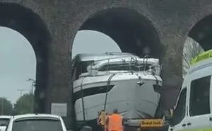 50 People Who Clearly Had A Rough Day Behind The Wheel, As Shared On ‘Can’t Park There, Mate’