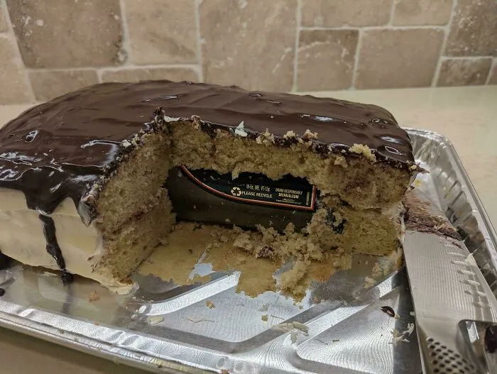 Tarta de cumpleaños / caballo de Troya
