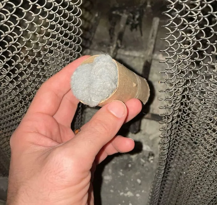 Mi increíble esposa me enseñó este truco para encender fuego y funciona de maravilla.