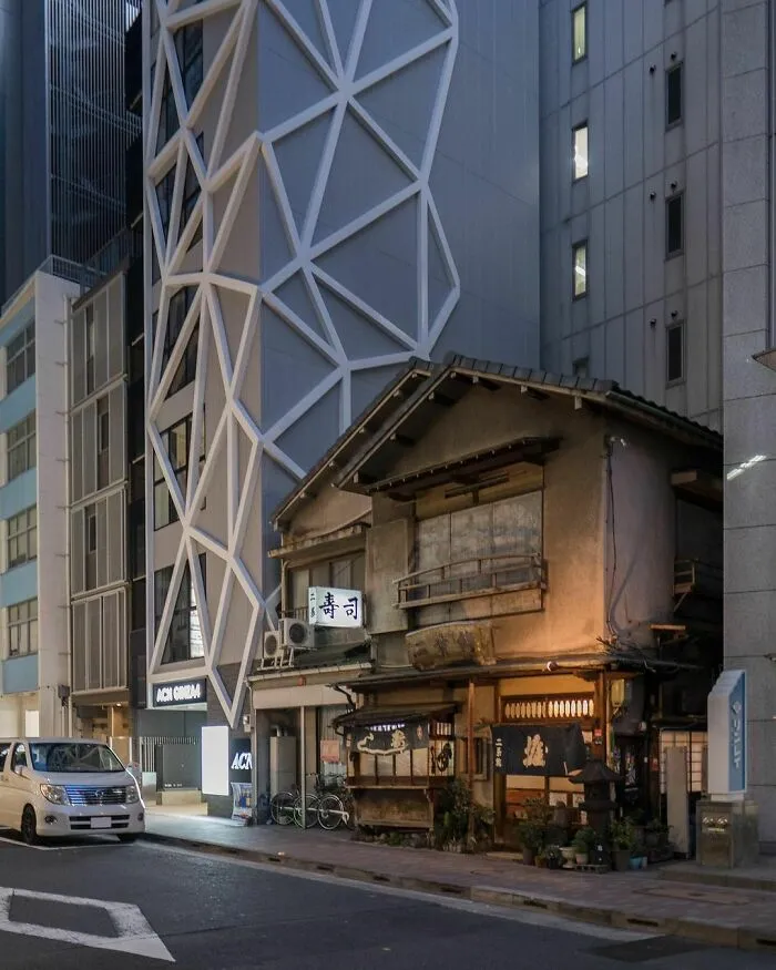 Old vs. New In Ginza, Tokyo