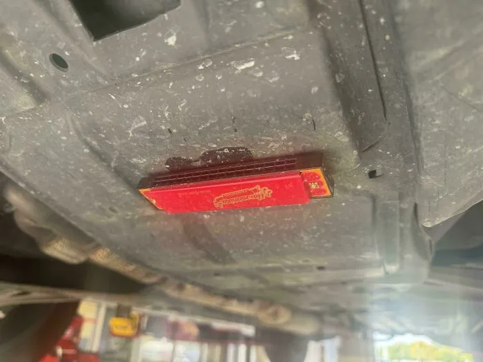Dijo que el coche hacía un ruido raro