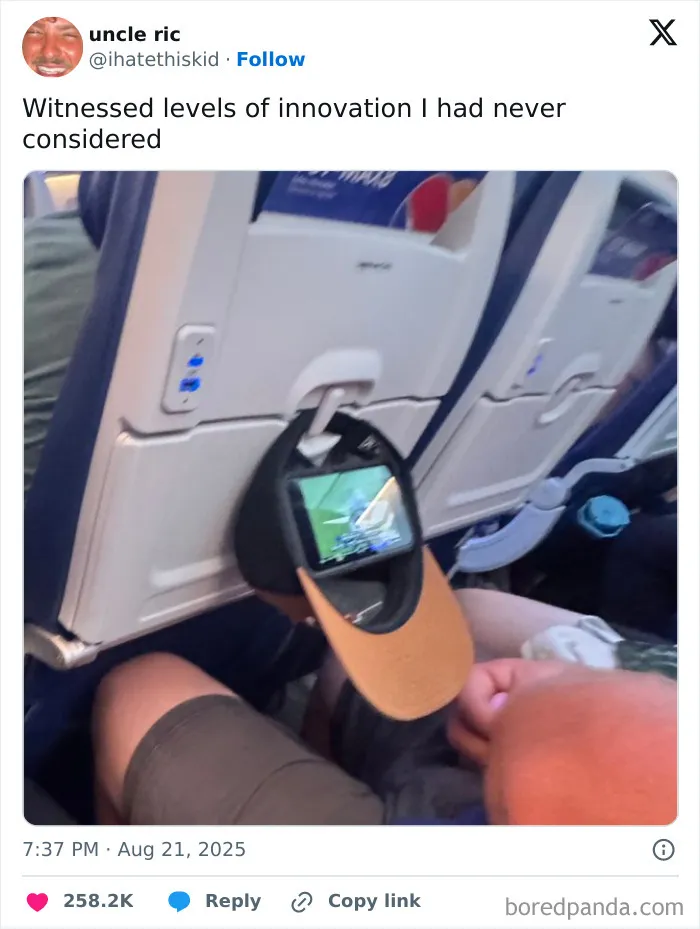 50 Hilarious Tweets That Helped Us Collectively Survive This August