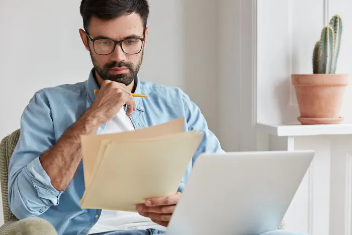 31 Of The Most Hilarious And Bizarre Ways People Have Tried To Get Hired For A Job