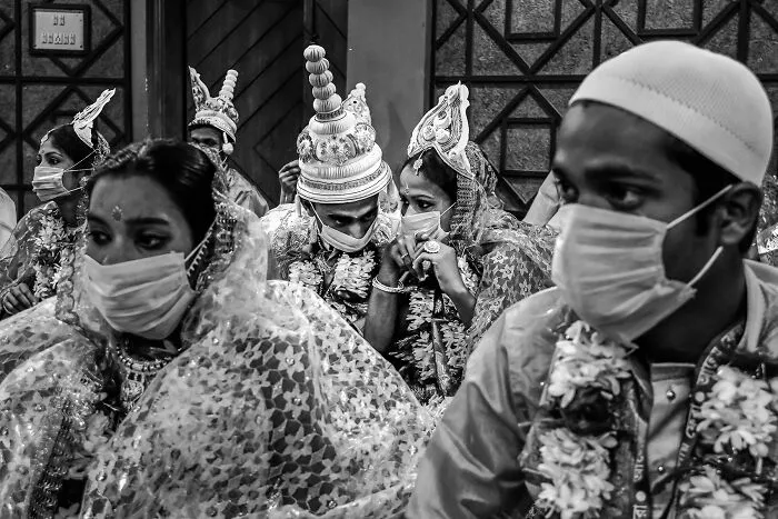 My 30 Photos Showcasing Streetscapes And Candid Moments