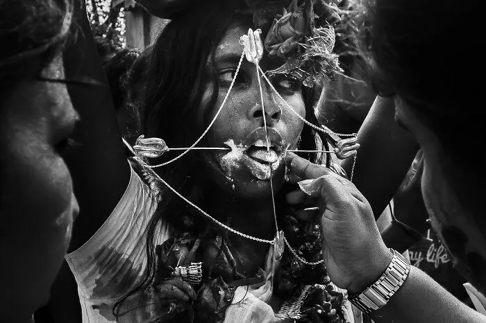 My 30 Photos Showcasing Streetscapes And Candid Moments