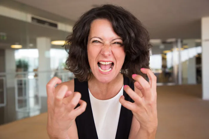 28 Things People Believe Are Just Ticking Explosives That Will Go Off Any Minute