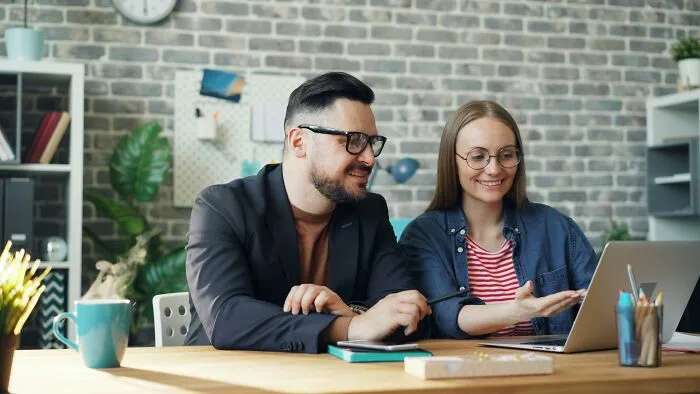 48 Coworkers Who, For Lack Of A Better Word, Are Really Stupid