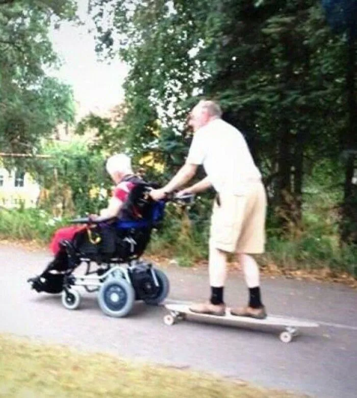 50 Cursed Images That Are Hard To Look At But Harder To Ignore (New Pics)