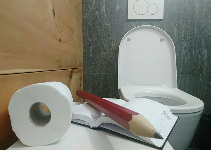 People Realized That It Was Just Their Weird Family Who Knew These 40 Household “Hacks”