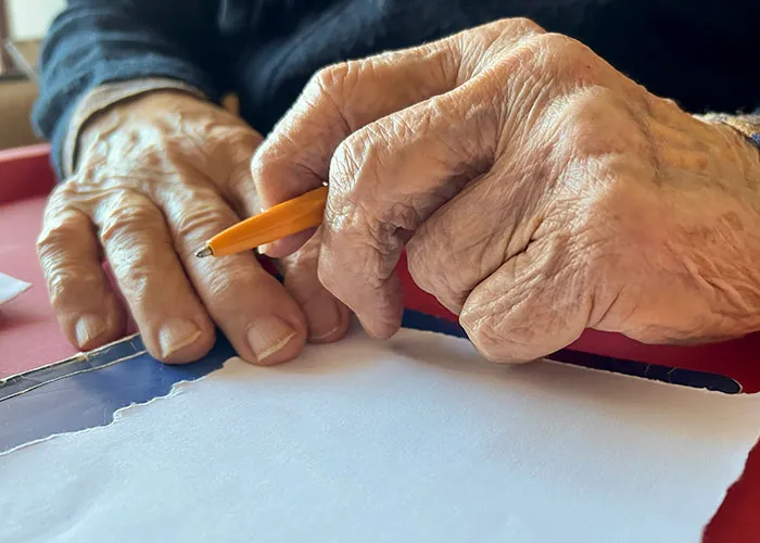 People Realized That It Was Just Their Weird Family Who Knew These 40 Household “Hacks”