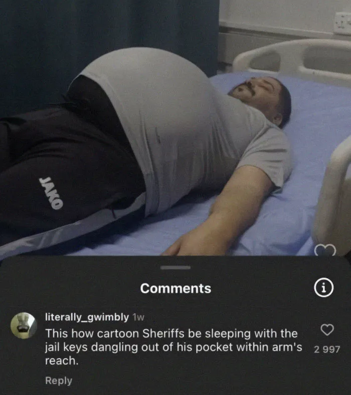This IG Account Serves Only The Weirdest But Also Funniest Memes And Here Are 50 Of Them