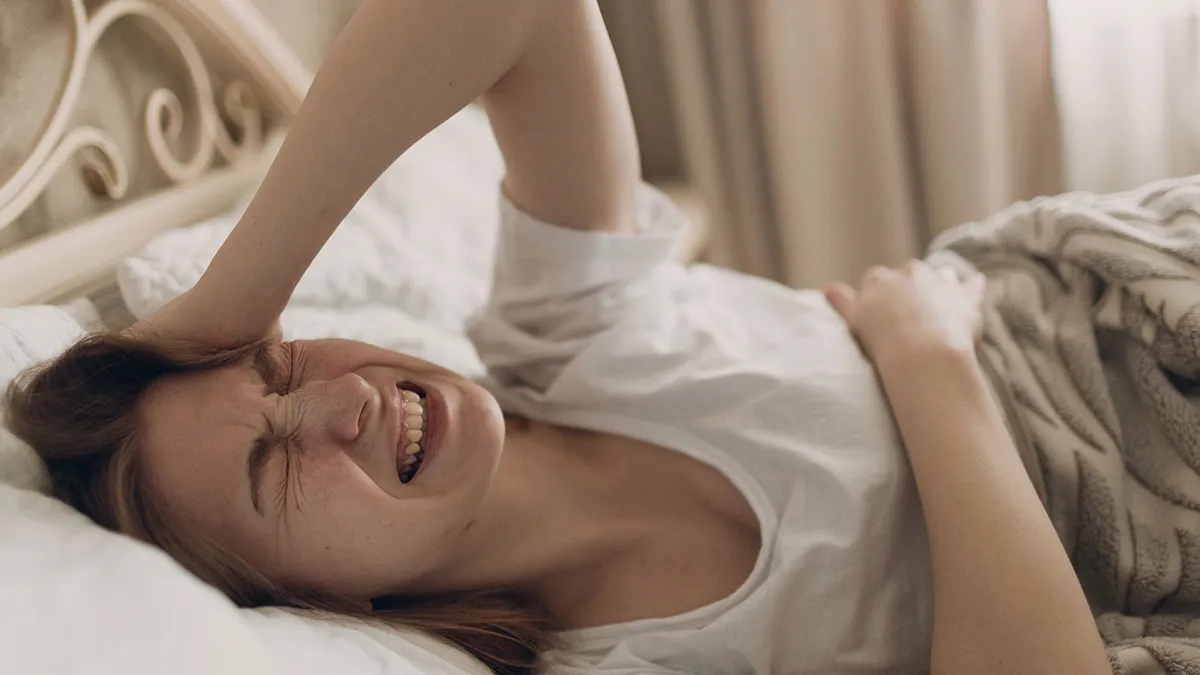 Man Repeats Wife's Painful Symptoms To Doctors, They Finally Believe What She's Saying