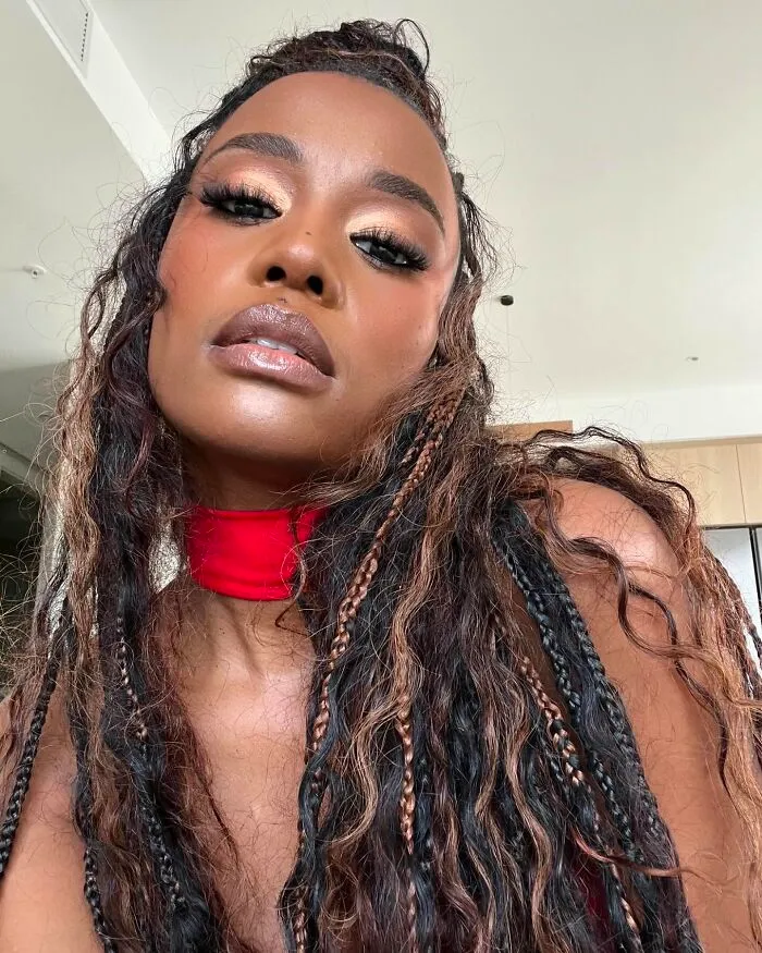 Zozibini Tunzi - South Africa (2019)