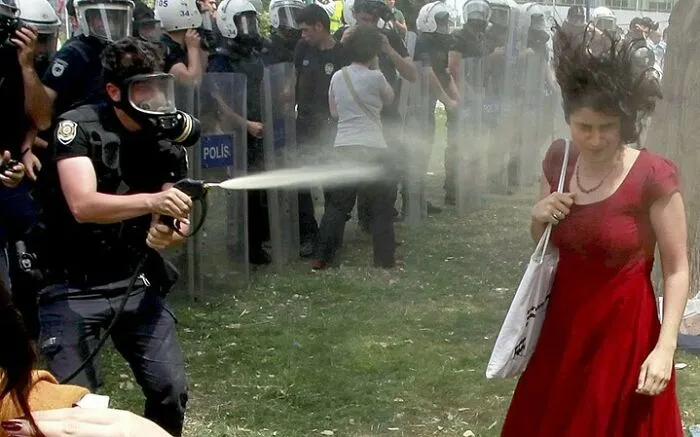 35 Times Ordinary People Decided They Need To Be The Change The World Needed (New Pics)