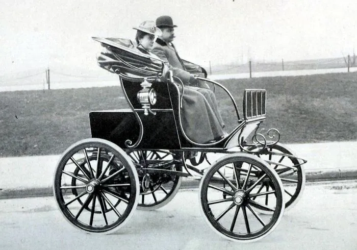 Electric Automobile, Chicago, New York, 1900