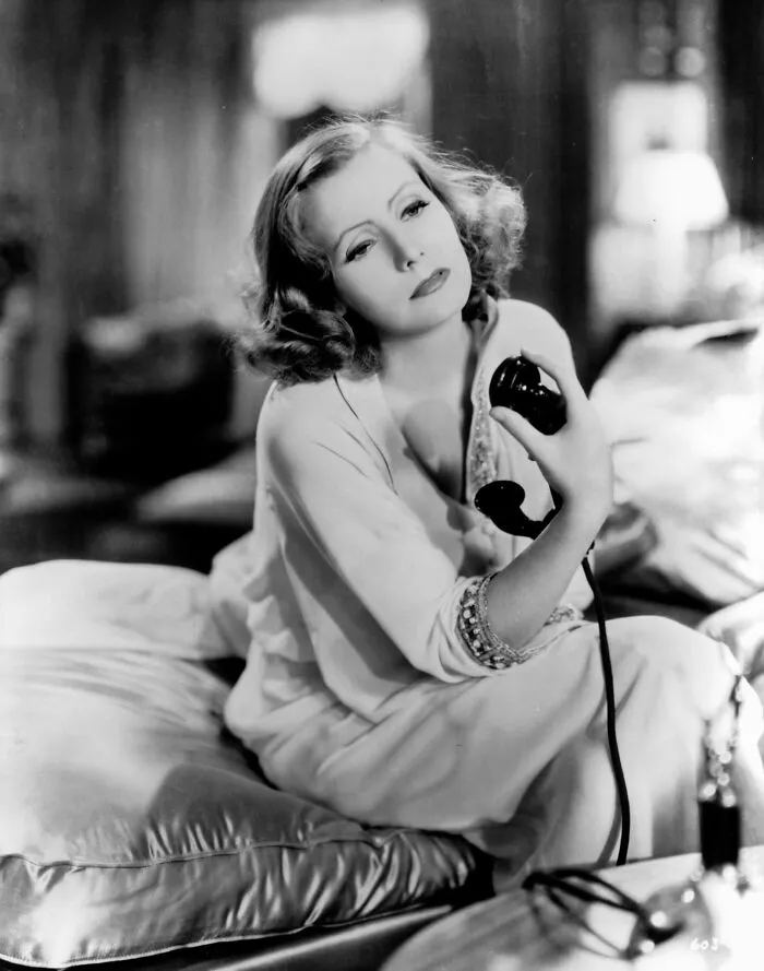 Art Deco Glamour (C. 1930s)