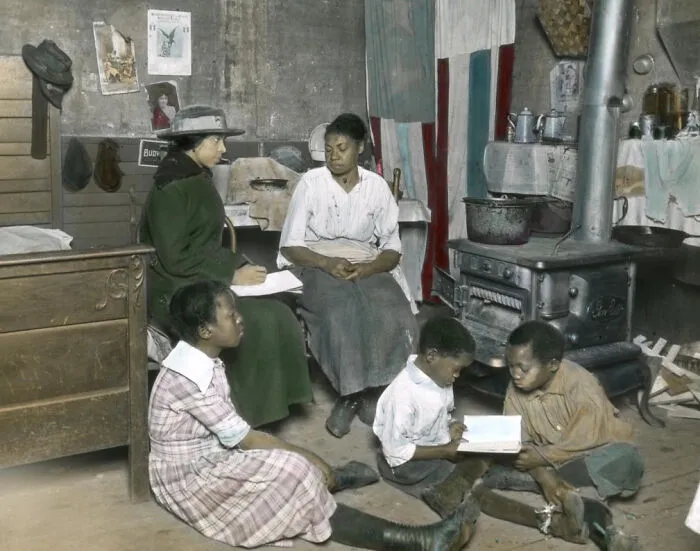Social Worker Visiting Family, Plymouth Settlement House, Louisville, Kentucky, 1922