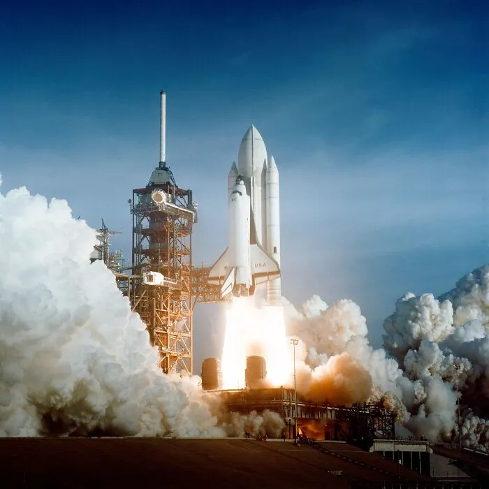 Space Shuttles - 17,500mph (28,163km/H)