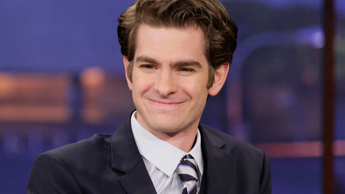 "Being A Vampire Has Its Advantages": Andrew Garfield’s Latest Look Sparks Major Botox Buzz