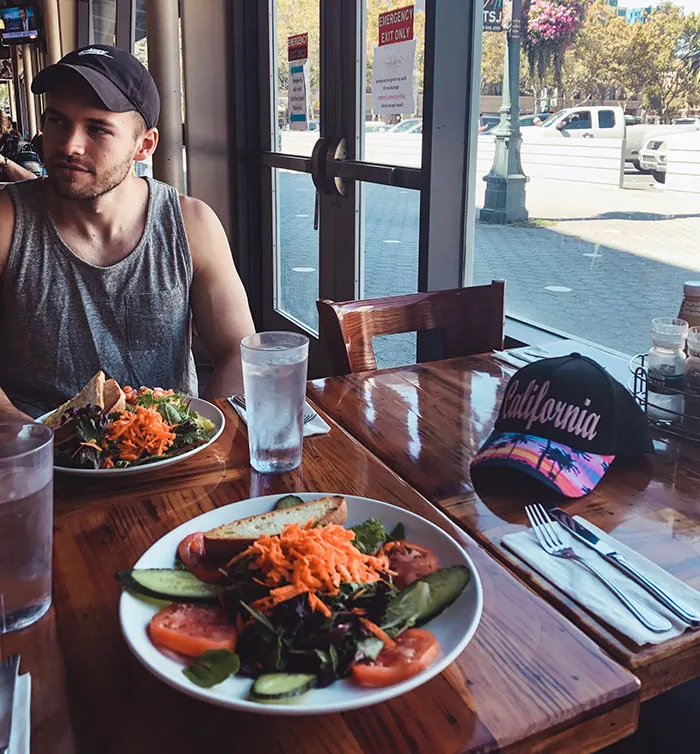 46 Americans Share How Being Abroad Changed Them Through These Reverse Culture Shocks