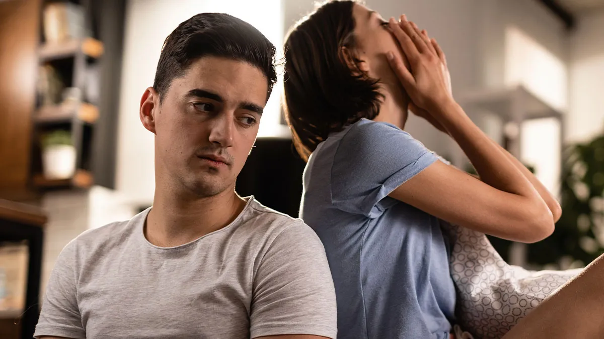 GF Has To Cancel Monthlong Vacation Due To Work, Mortified When BF Invites Her Bestie Instead