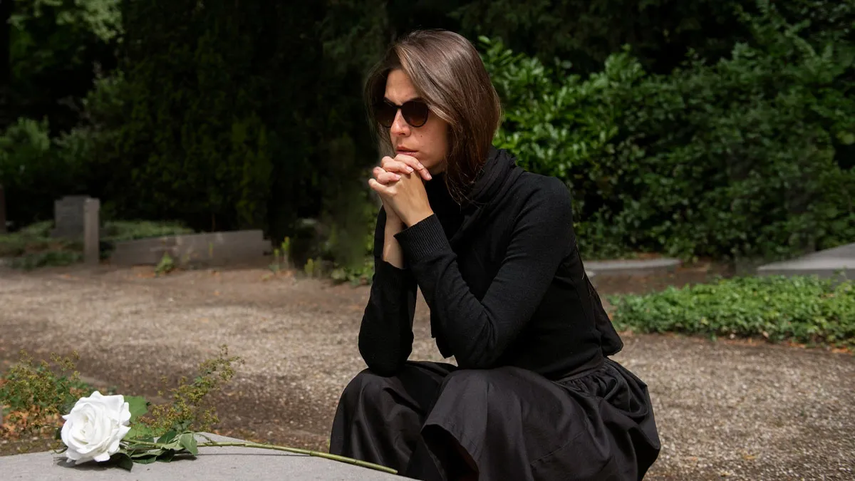 Widow’s Burial Plans For Late Husband Outrage Her Kids And Sister, She Seeks Advice Online