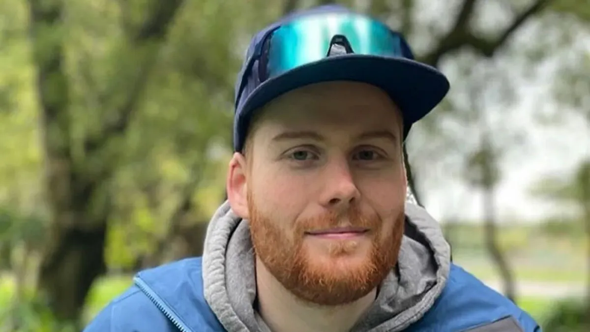 "Hero" Loses His Life Protecting Kids From A Stranger In Heartbreaking Incident