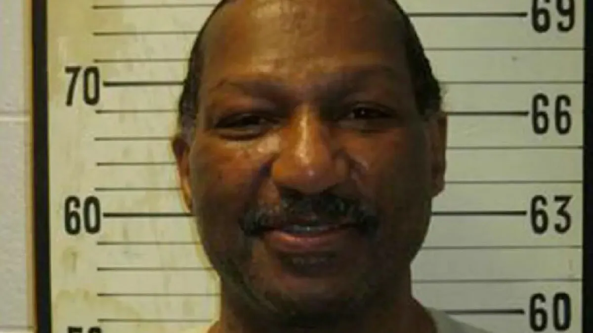 Inmate Cries Out In Pain During Execution As State Refuses To Turn Off Defibrillator, People Are Ruthless