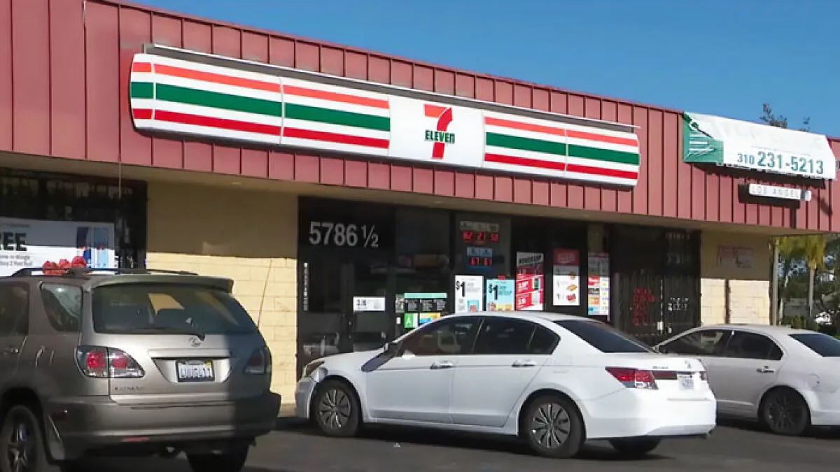 “Horrific”: Roommate Of 7-Eleven Manager Who Slew Coworker By Sitting On Her Breaks Silence
