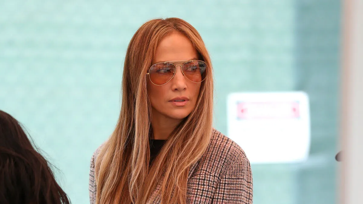 After Jennifer Lopez Is Denied Entry By Chanel, Bethenny Frankel Blasts Brand For Her Own Store Rejection